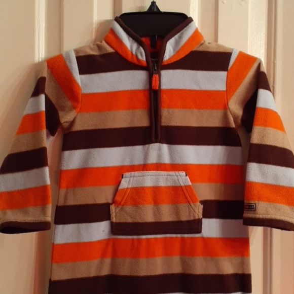 Carters 24 month all in one front pocket outfit.. - Picture 2 of 6